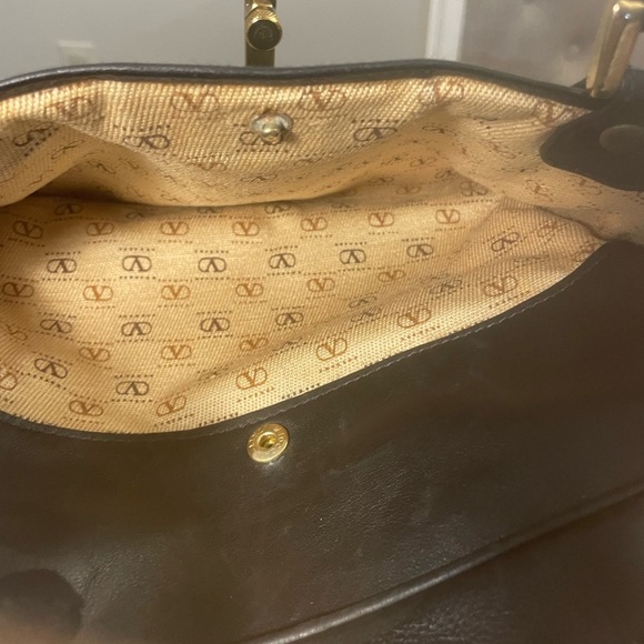 Elegant Valentino Garavani Black Leather Handbag w/gold Hardware EUC